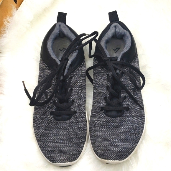 Vionic Black Gray Knit Agile Adley 335 Sneakers Size 6m - Picture 2 of 8